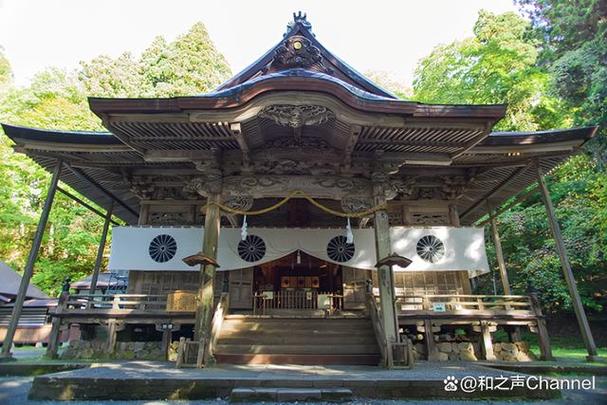 自由神社