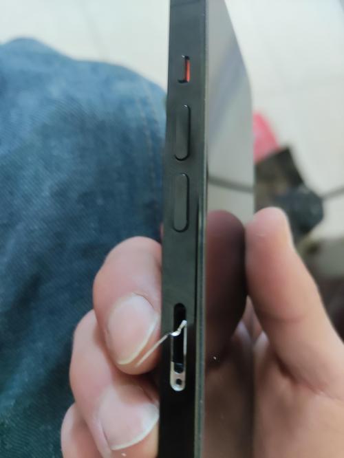 iPhone卡槽坏了