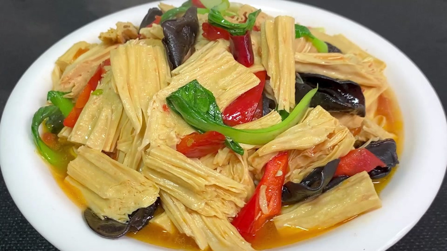 腐竹烧豆腐 腐竹烧豆腐