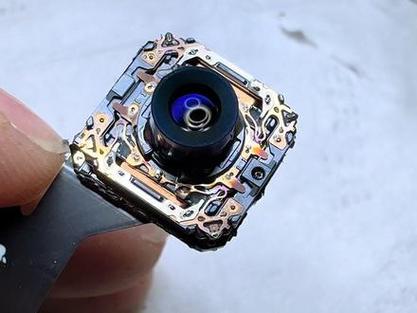 苹果后摄像头抖动还有声音