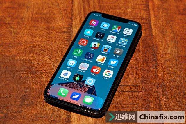 为什么苹果x像素模糊