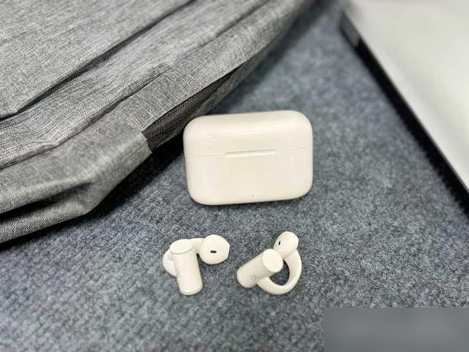 耳机戴久了会很油怎么办