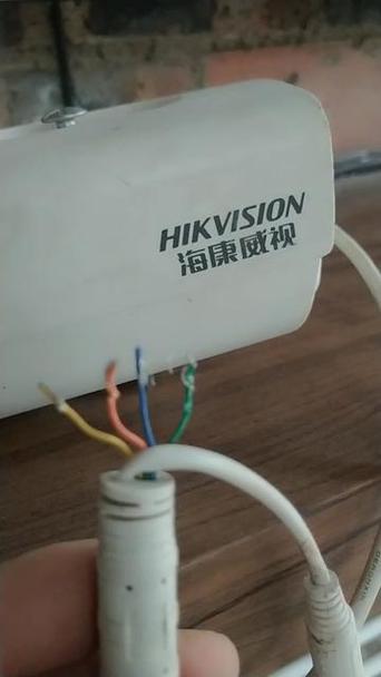 网络摄像头四根线接法图解