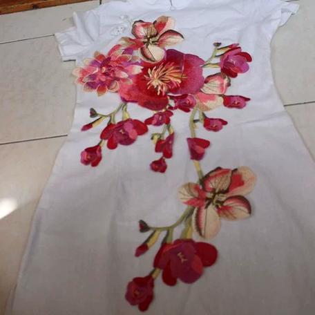 民族衣服手工制作布贴