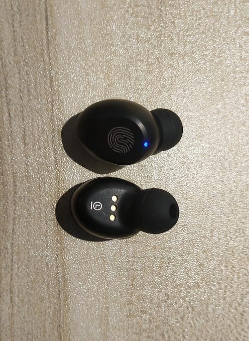夏新蓝牙耳机f9