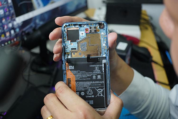iphone11内部结构图截图3