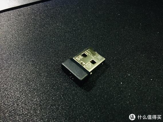罗技sn码和盒子上的不一样