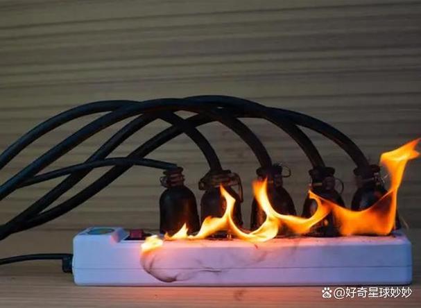 插座一直有电流声