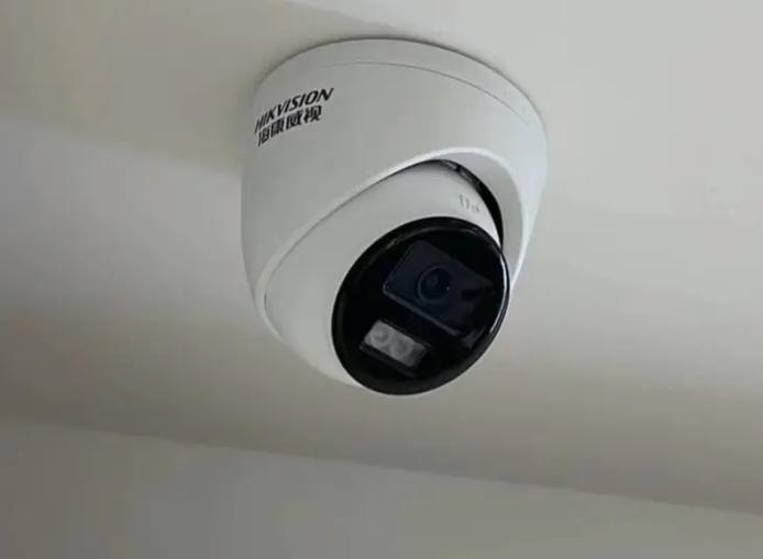 怎样让摄像头坏掉还看不出来