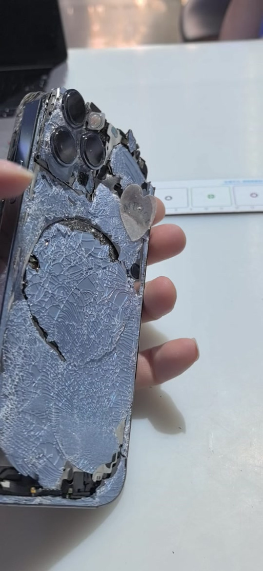 苹果手机摔内部会坏吗