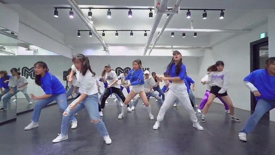 clean的歌曲solo舞蹈教学