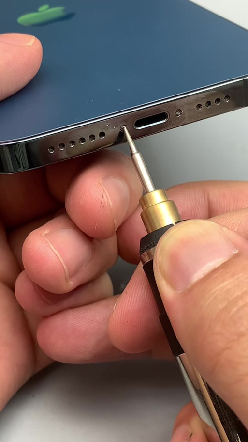 苹果拆机螺丝拧圆了