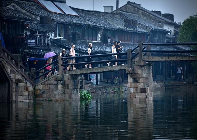出名的江南烟雨小镇