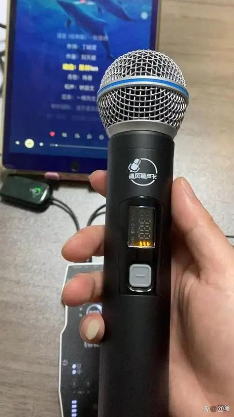 固定频率无线话筒怎么调频配对