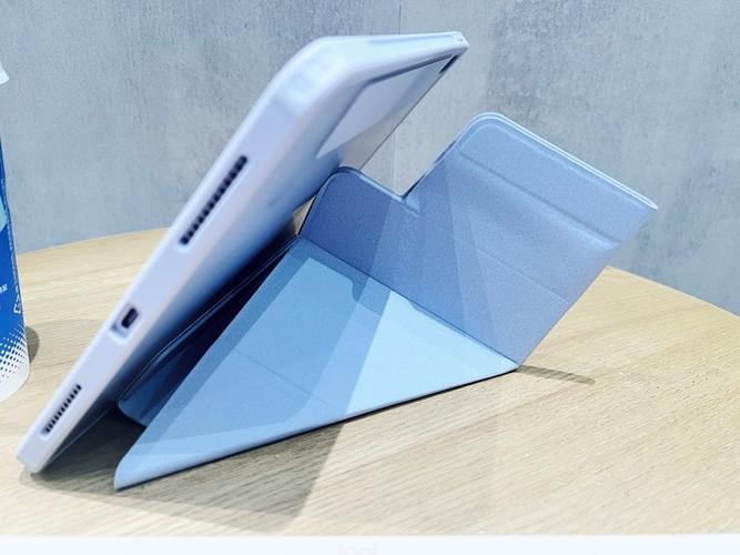 平板用翻盖套还是保护壳好