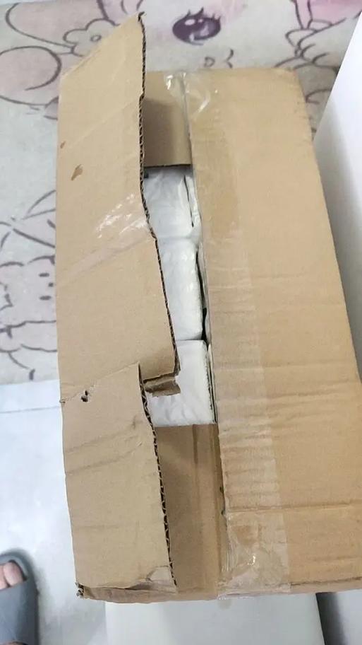 如果快递破损怎么解决