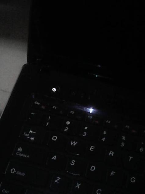 thinkpad无法进入系统一直黑屏