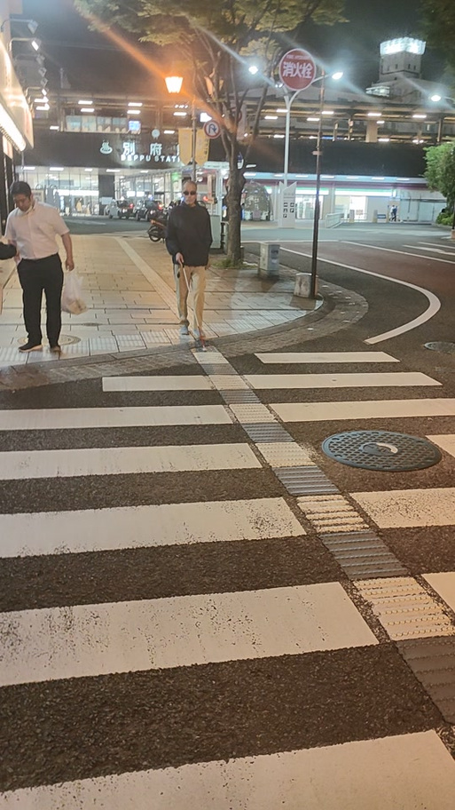 盲人走路为什么不迷路