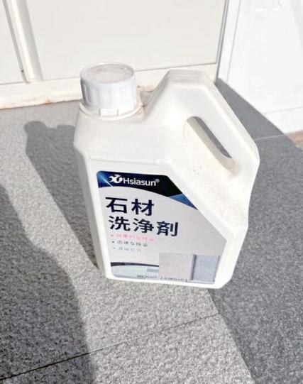 大理石脏了用什么清理