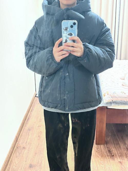 羽绒服没拉链没扣子