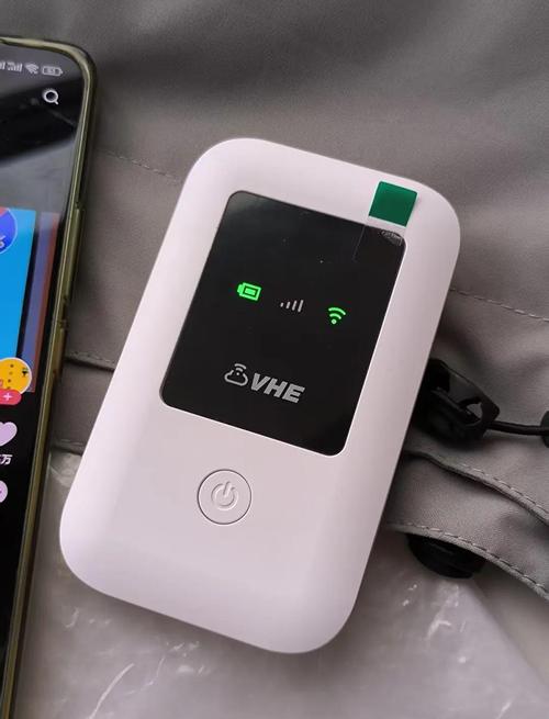 电脑主机上插的随身wifi