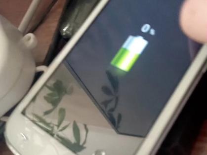 充电器导致手机自动关机截图3