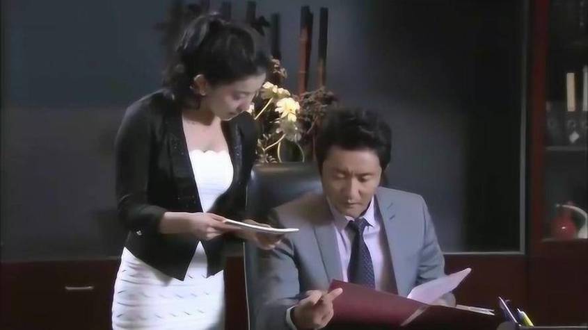 总裁已婚出轨秘书,觉得对不起老婆