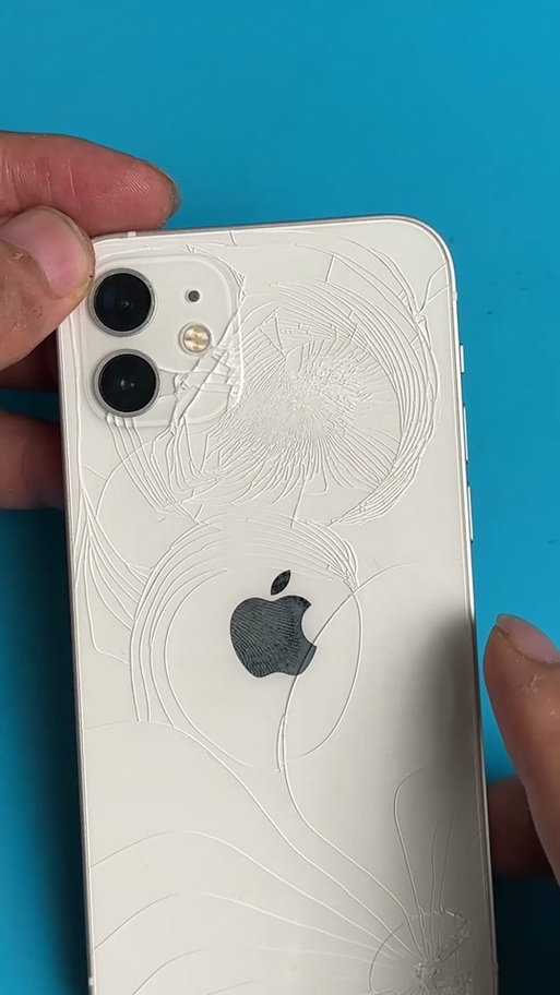 苹果后盖换了会有影响吗