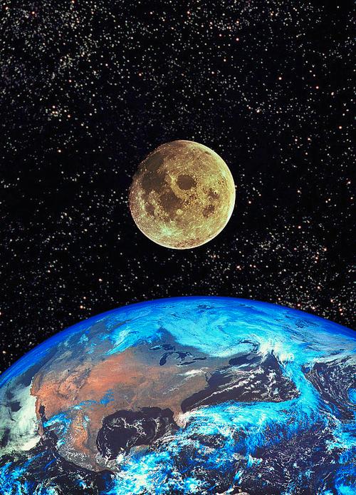 整个宇宙有多少个月亮