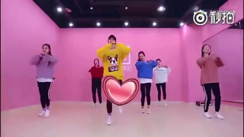 Mia舞蹈