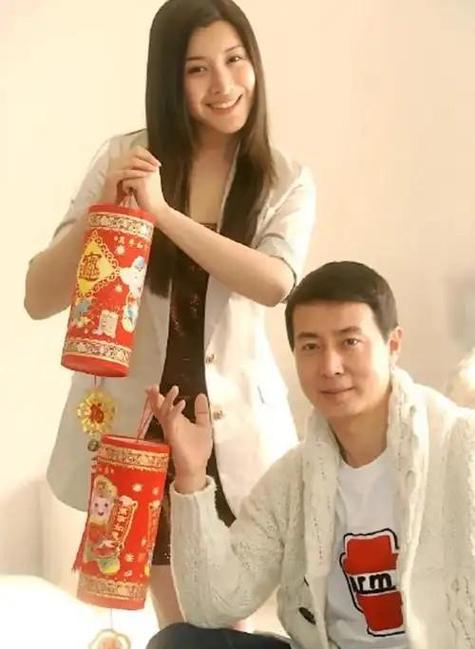 于洋王雅捷