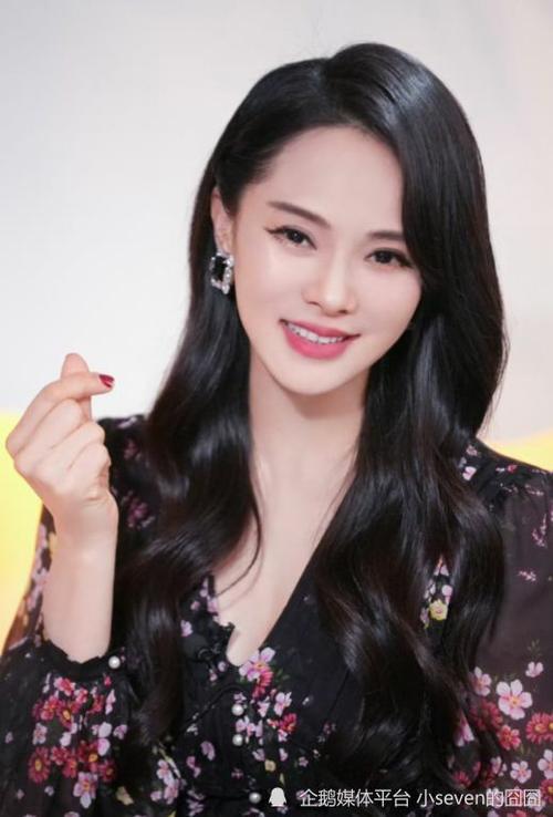 伊能静越来越漂亮了