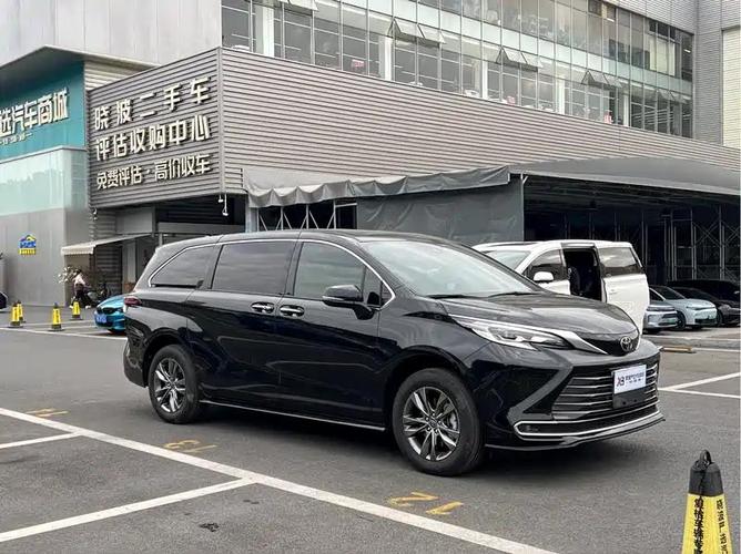 广汽丰田赛那7座商务车价格