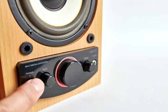 打开扬声器
