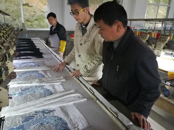 电脑绣花培训学校