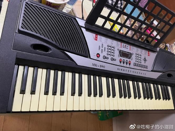 电子琴键发黄能否变白