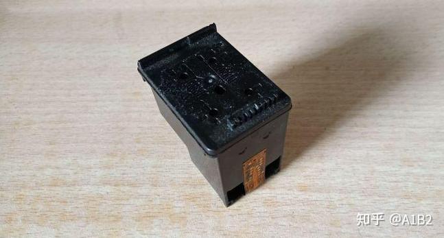 惠普墨盒放了三年了还能用吗