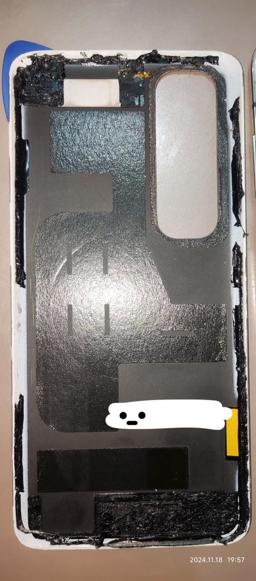 小米10后盖开胶