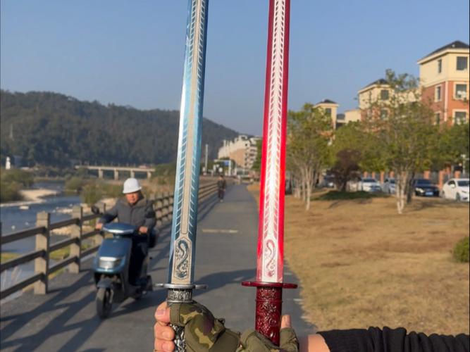 七尺长剑与三尺剑对比截图3