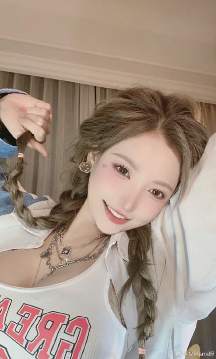 米娜是哪个平台的
