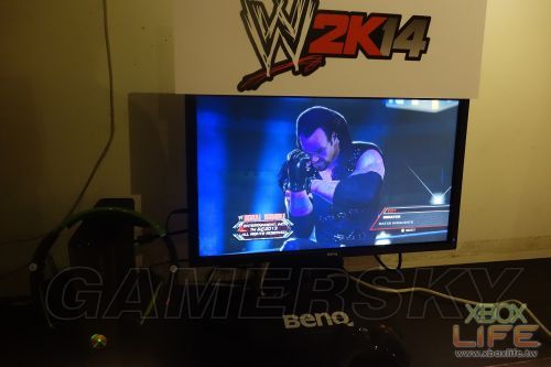 wwe2k14怎么解锁人物