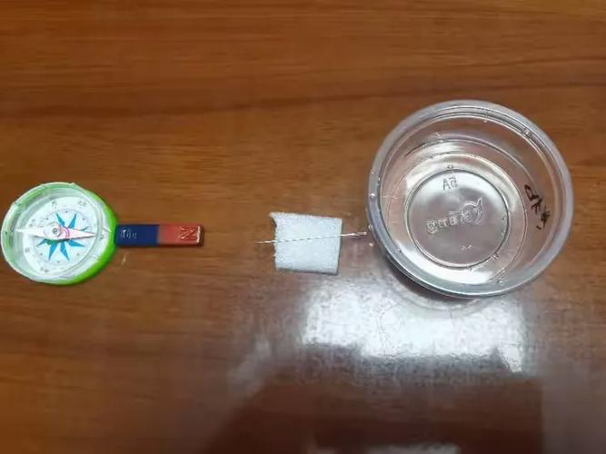 让磁铁浮起来的小实验