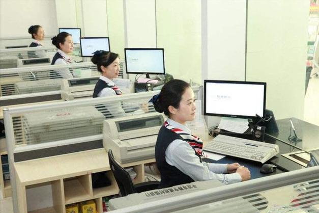 打银行客服时在手机输入密码