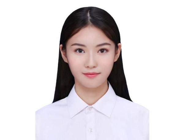 白底照片可以穿白色衣服吗