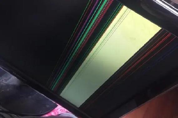 手机进水后屏幕有黑线