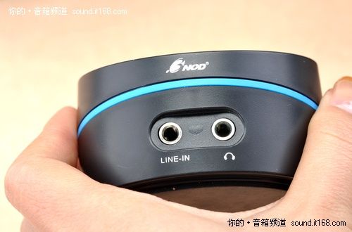 音箱上的LINE是干嘛的
