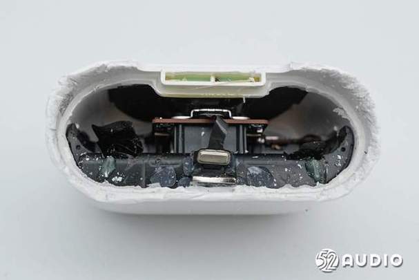 耳机孔内部弹片构造图截图3