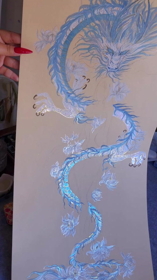 巨龙的脚爪控