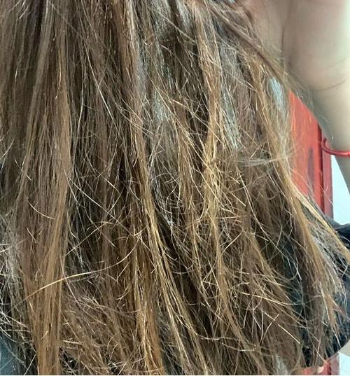 最美长发女王头发干枯怎么护理