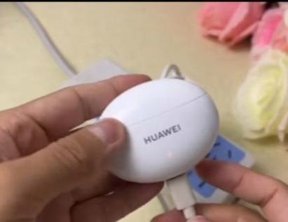 蓝牙耳机声音关闭后还有声音